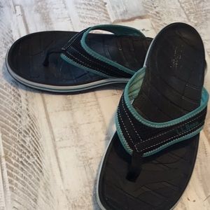 llbean flip flop sandals size 9